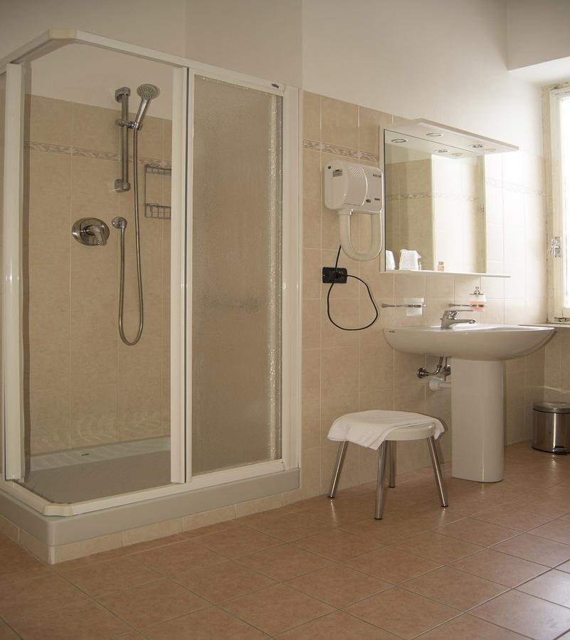 Hotel Casa Per Ferie San Francesco Susa Exteriér fotografie